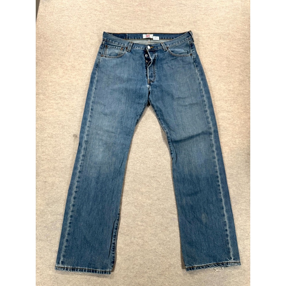 Levis 501 Original Straight Leg Jeans Mens 36x32 Blue Denim Button Fly 005010206